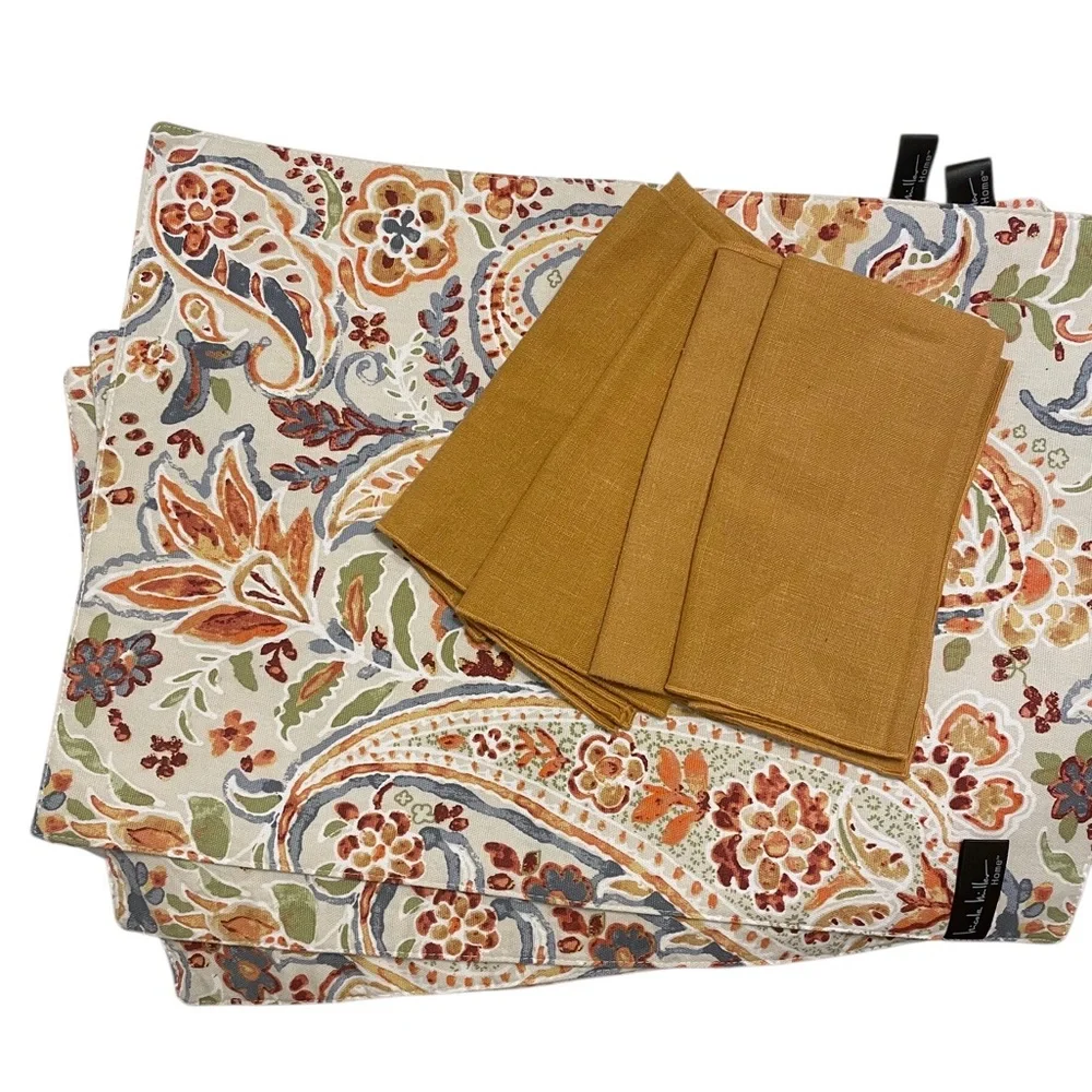 Nicole Miller 4 Placemats & 4 cloth Napkins fall Thanksgiving